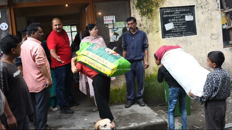 Shimla News: Landslide danger in five wards people shifted to safer places