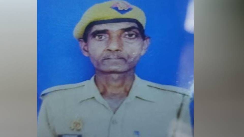 home guard riding moped died while another was seriously injured in vehicle collision in Etah