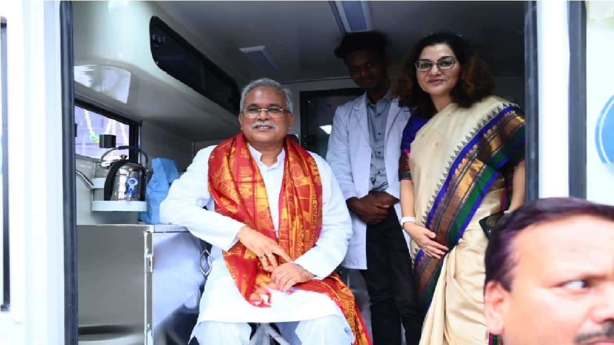 CM Bhupesh Baghel inaugurated and laid foundation stone of development works worth 704 crores in Mahasamund