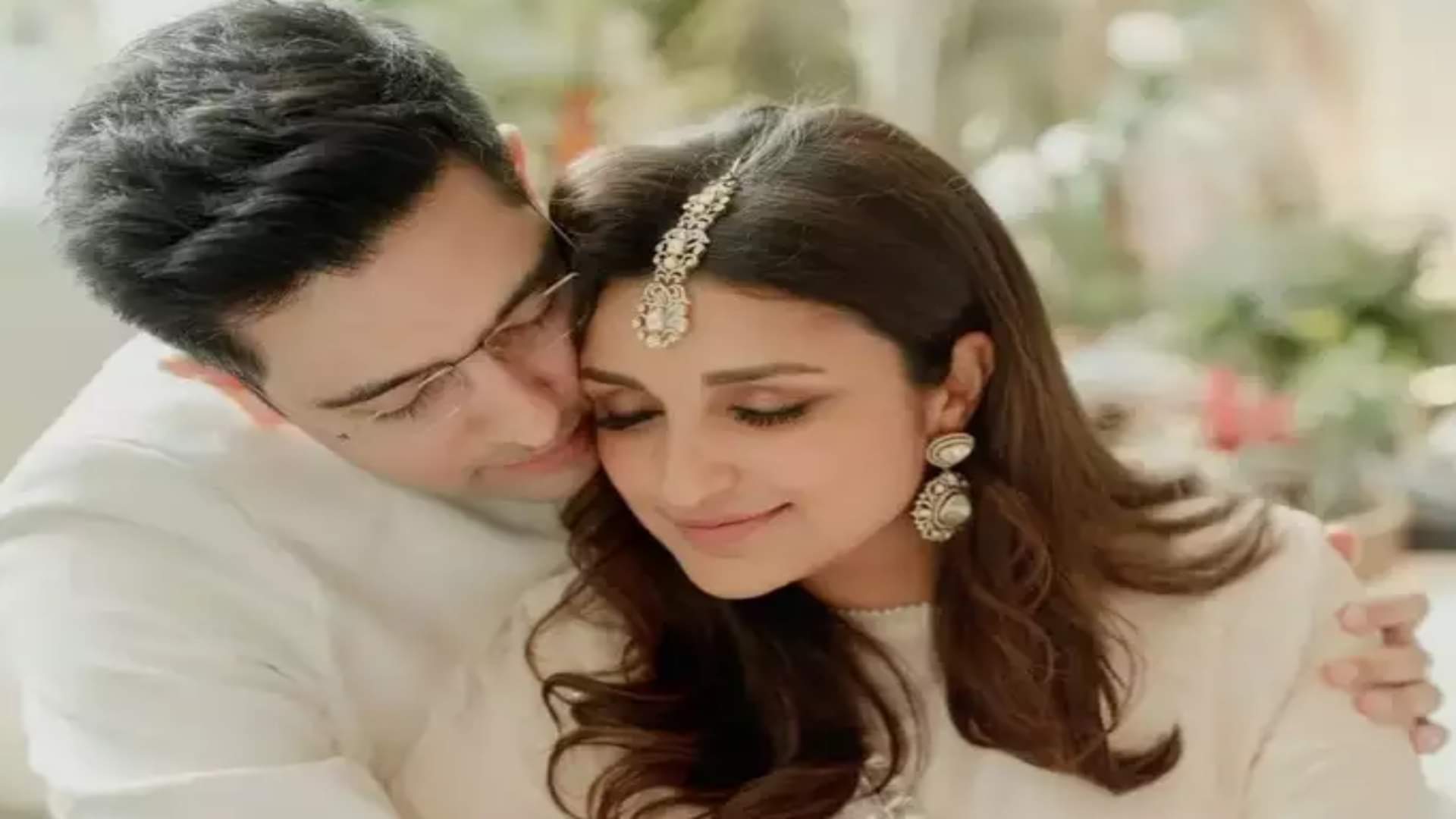 Beauties Celebrate New Year With Their Husband Kiara Advani Parineeti Chopra Swara Bhasker