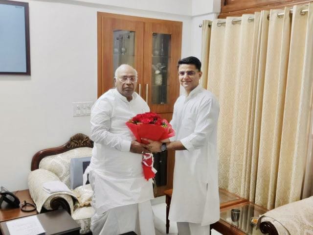 Rajasthan Sachin Pilot and Jitendra Singh made CWC members