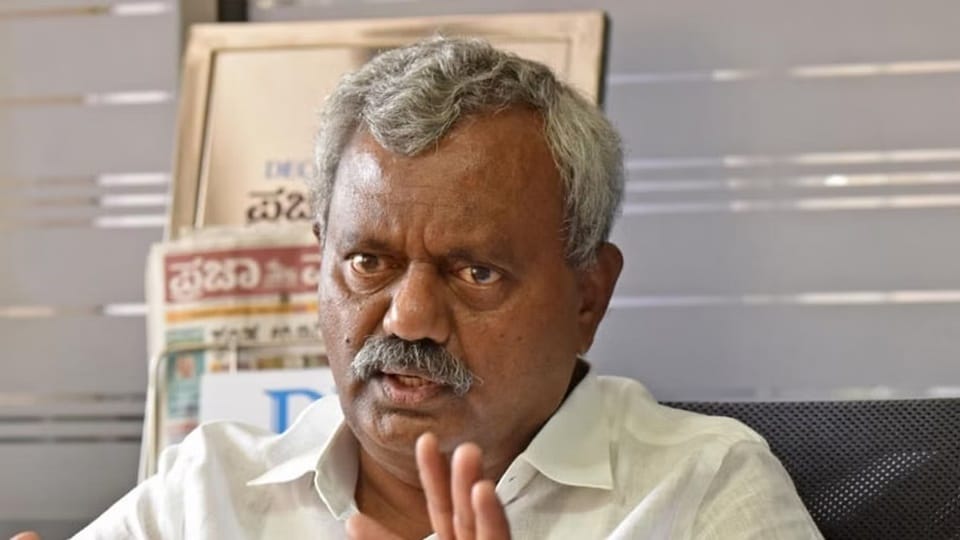 Ex-BJP Minister ST Somashekar meets Karnataka CM Siddaramaiah amid buzz about Operation Hasta