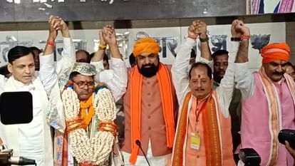 Bihar: अमित शाह के दौरे से पहले भाजपा की बैठक, केंद्रीय मंत्री बोले- सनातन को समाप्त करने वाले खुद मिट जाएंगे bjp Core committee meeting before Amit Shah's visit to Bihar.samrat chaudhary.nityanand ray. giriraj singh