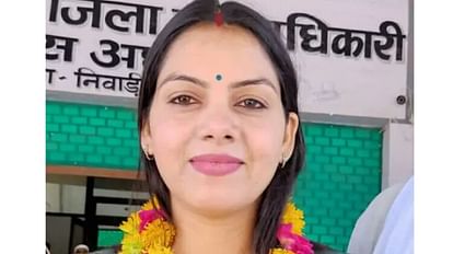 MP Politics: Daughter-in-law of former governor Ramnaresh resigns from BJP, accuses party of cheating women