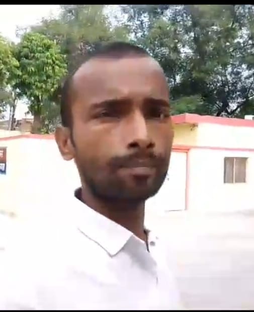 Ghosi's ink scandal: Accused youth surrenders, accuses politicians of implicating him