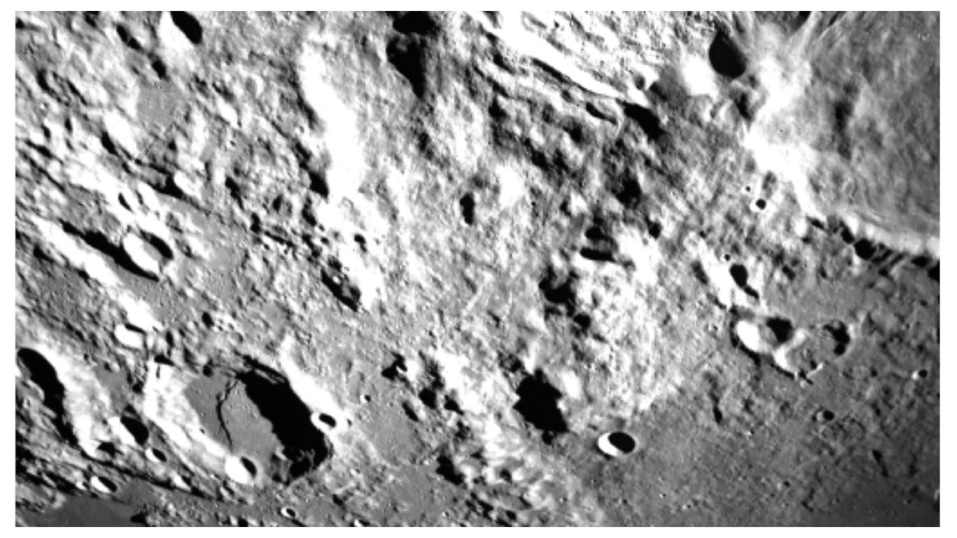 ISRO shares pictures of remote parts of the moon, know how to see Vikram Lander's landing