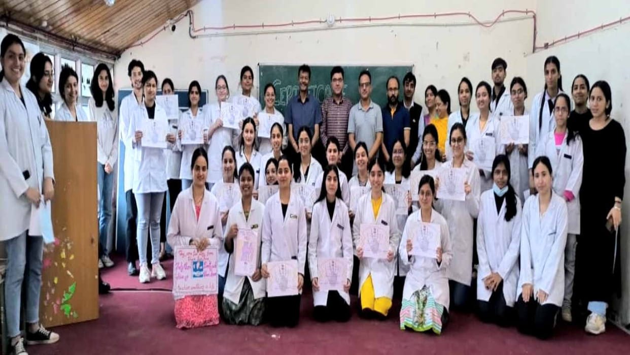 Government Dental College Shimla: Dr. Gaushini in slogan writing and Dr. Neetika first in poster making compet