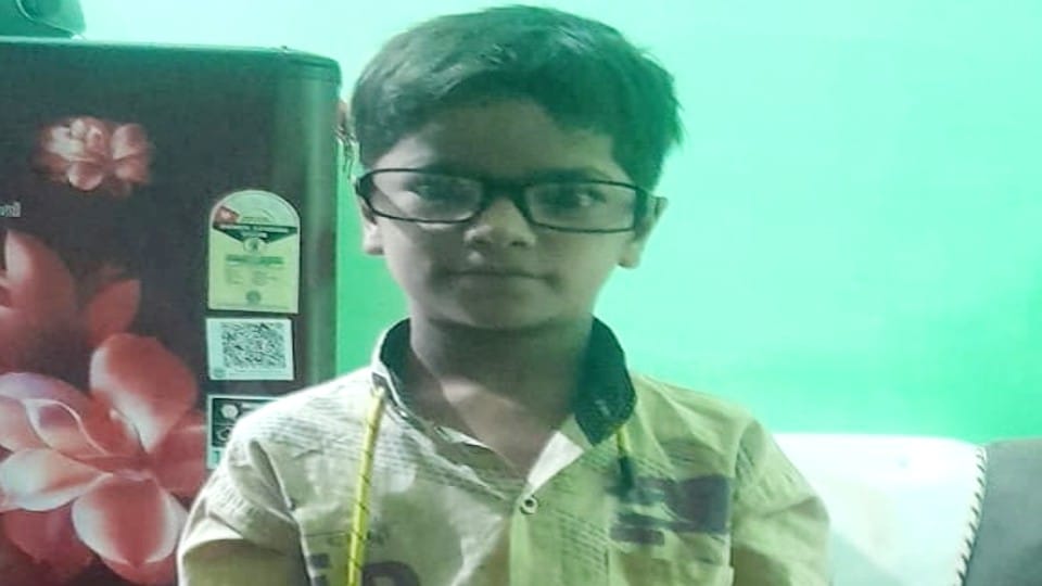 Dead body of missing child found on river bank in bareilly