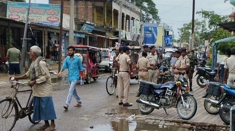 Bihar News: गोल्ड लोन बैंक में लूट के इरादे से पहुंचे बदमाशों ने की ताबड़तोड़ फायरिंग; एक बैंक ग्राहक हुआ घायल