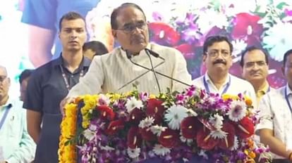 MP News: CM launched the Learn-Earn scheme, said- employment to the youth, skilled workers to the industries