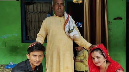UP: आर्य समाज प्रचारकों ने यज्ञ-हवन कर सीमा हैदर का कराया शुद्धिकरण, भारत को लेकर सीमा ने कह दी बड़ी बात UP: The preachers of Arya Samaj got Seema Haider purified by the yagya and Hawan