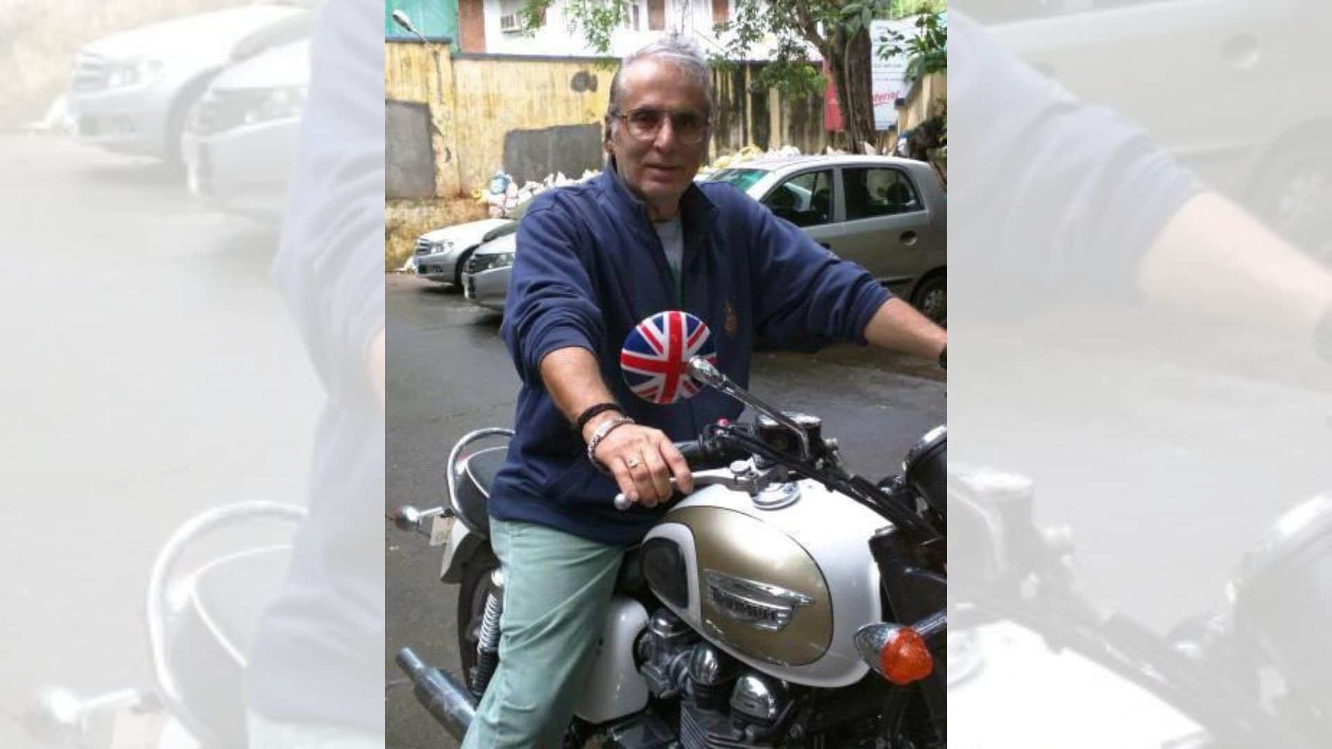 Aditya Raj Kapoor son of rebel star shammi Kapoor earns graduation degree at the age of 67