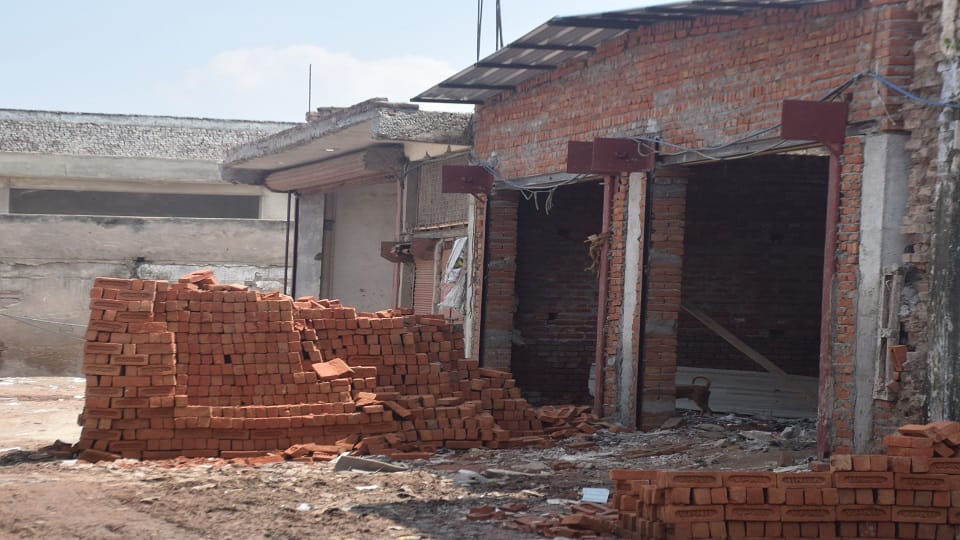 District Magistrate's ban for Jones Mill ineffective illegal constructions are happening