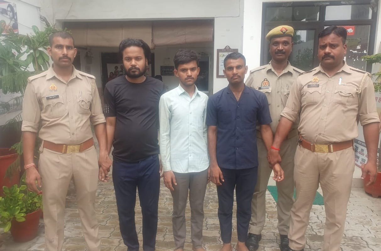Fraud in the name of army recruitment, The kingpin had physically abused the girls, mobile data increased appr