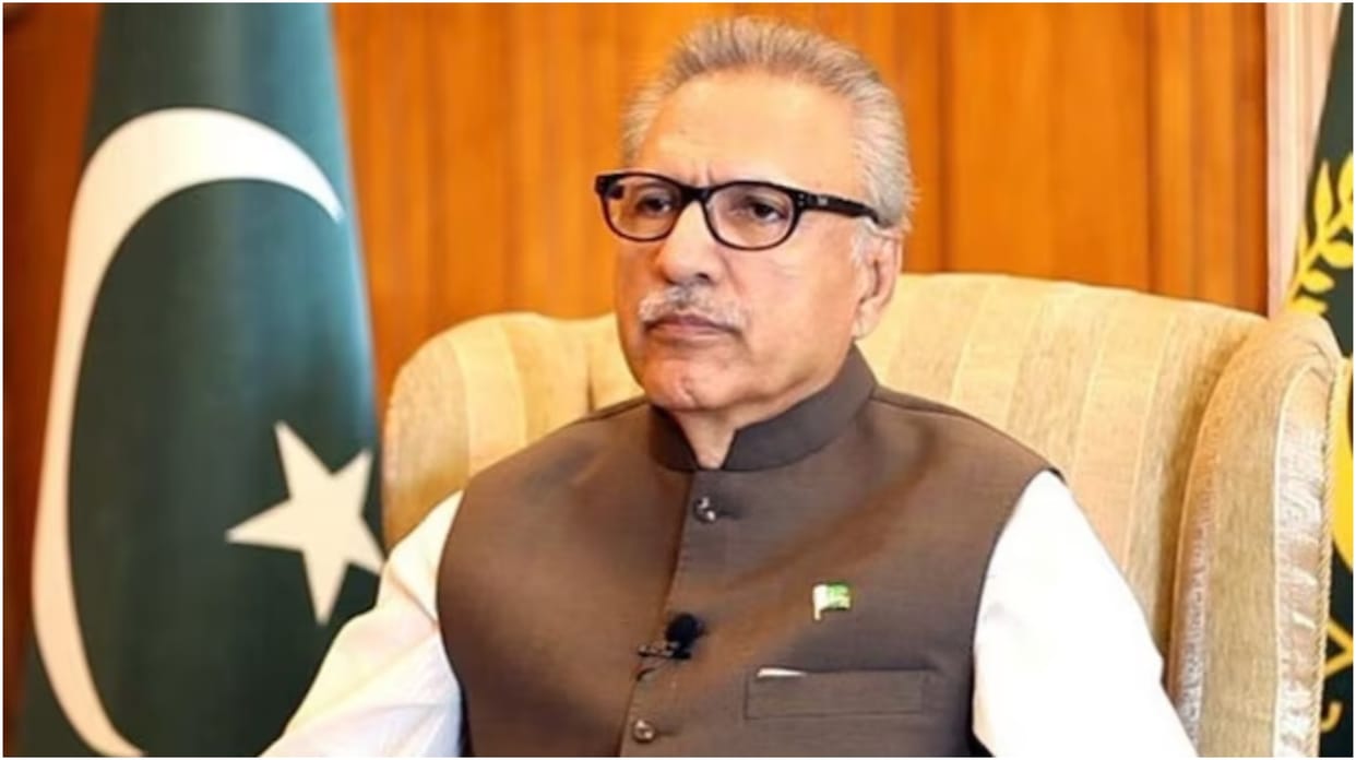 Pak President Alvi sacked secretary amid controversy to clear his name: Report