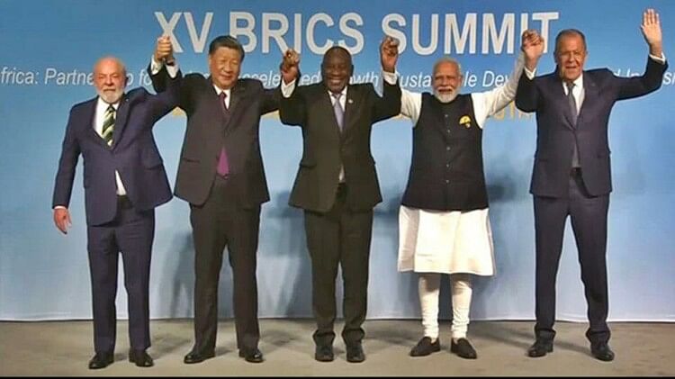 BRICS Summit: PM मोदी बोले- ब्रिक्स के विस्तार को पूरा समर्थन; अफ्रीकी राष्ट्रपति ने चंद्रयान-3 के लिए दी बधाई