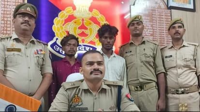 Three miscreants arrested for robbing mobile phones, one minor