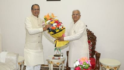 MP News: विधानसभा चुनावों से 100 दिन पहले टीम शिवराज का विस्तार, जानिए कौन-कौन हो सकता है शामिल MP News: Cabinet expansion in the state soon, why Rajendra Shukla and Gauri Shankar Bisen are getting the chai