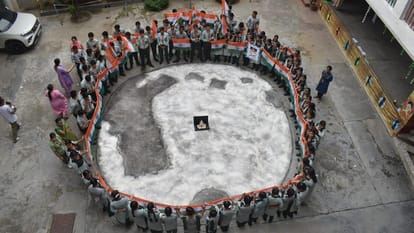 Chandrayaan3 landing: special prayer to organize Rameswaram temple jammu live telecaste in school