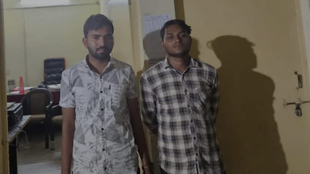 Jhalawar Junior engineer and computer operator of municipality arrested taking bribe 40 thousand