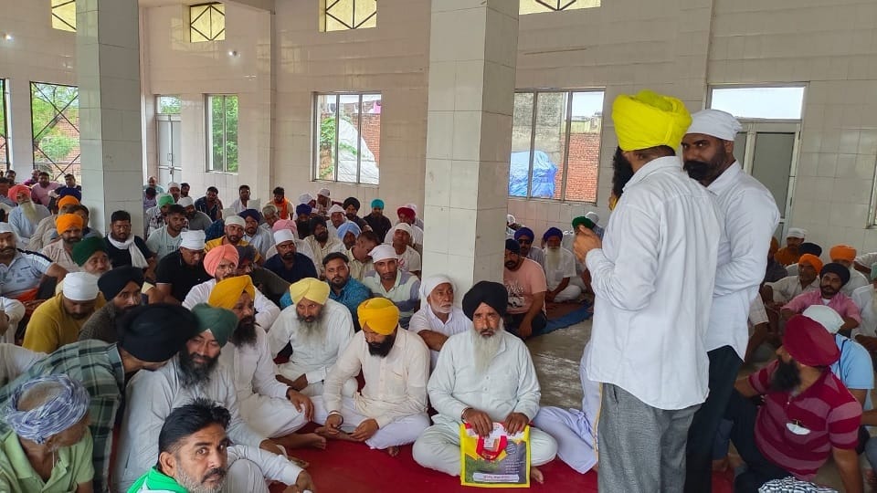 farmers sit on Protes in new grain market of Ambala