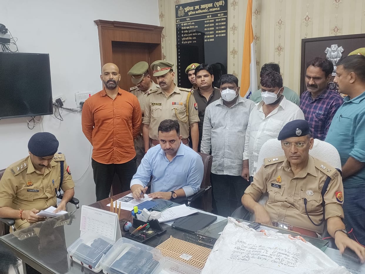 Lucknow News: Two brothers arrested for extorting crores by posing as police officers and MLA