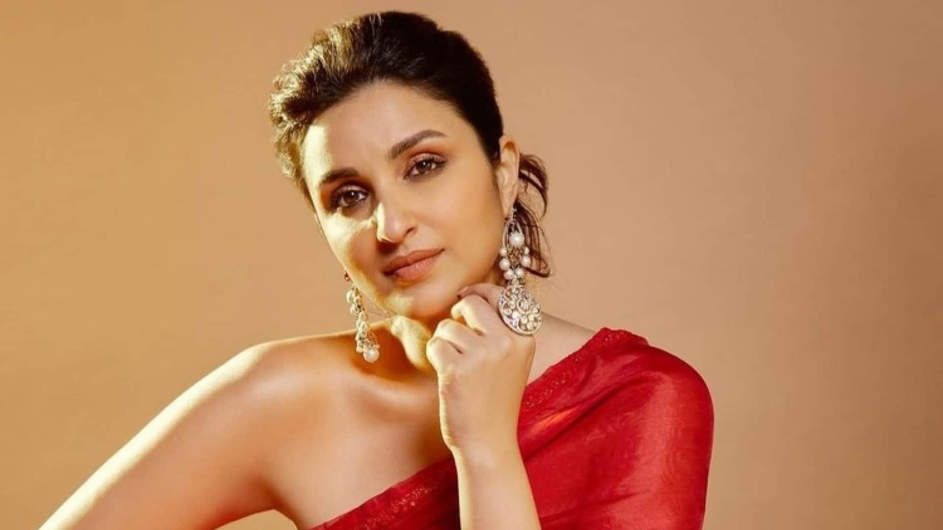 These Actresses are The Queen of Flop Movies Parineeti Chopra Sonakshi Sinha Sonam Kapoor