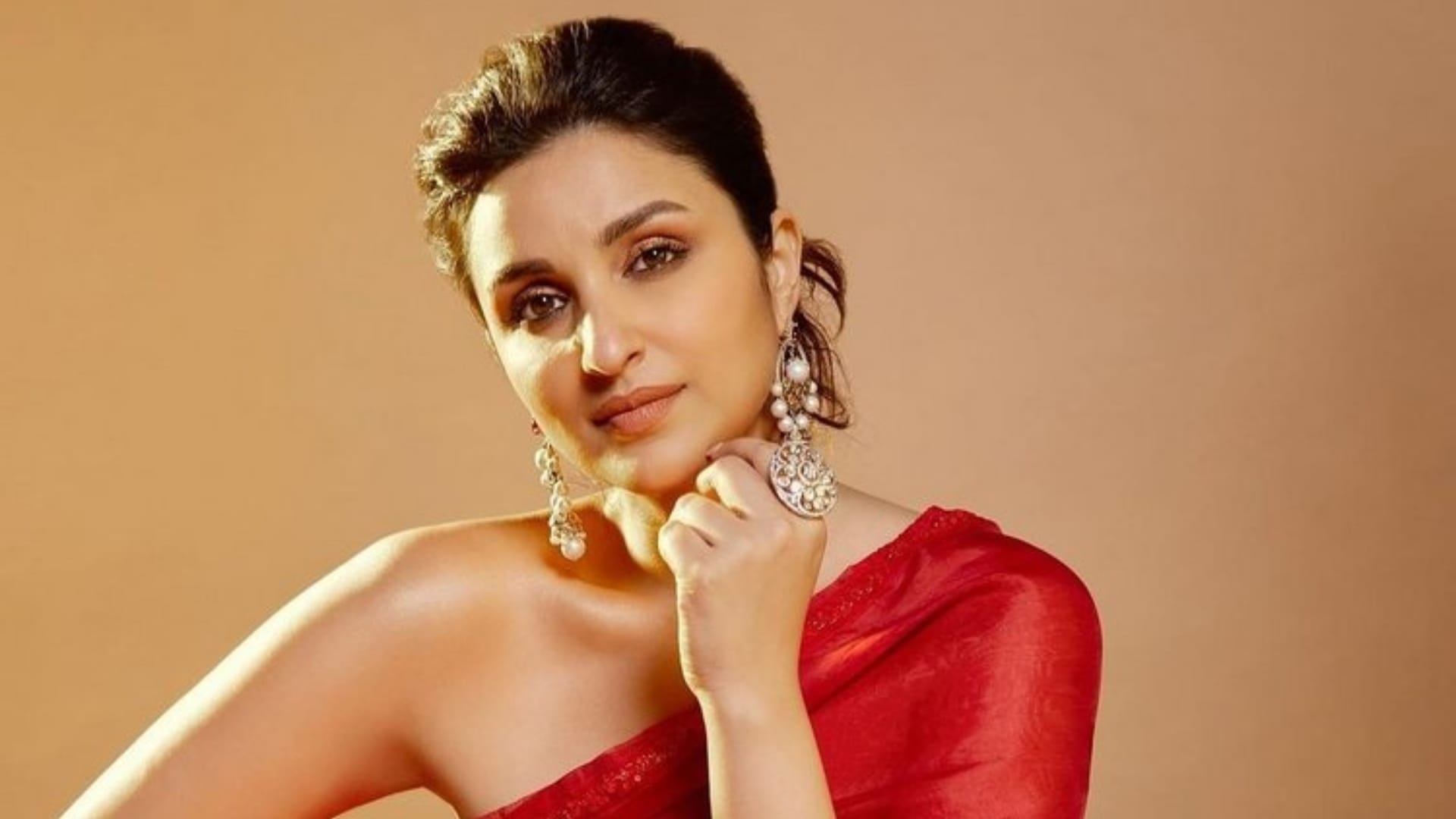 These Actresses are The Queen of Flop Movies Parineeti Chopra Sonakshi Sinha Sonam Kapoor