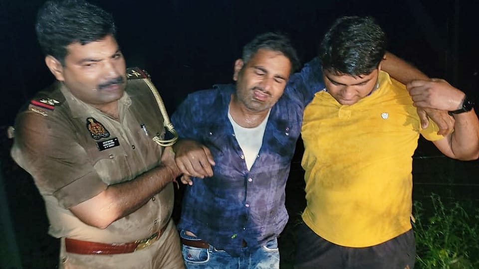 UP: Encounter with police of history sheeter Bhura in Rampur, second accused absconding