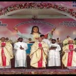 डायोसिस आफ इलाहाबाद के धर्माध्यक्ष फादर लुइस मैस्क्रेन्हास ने लिया चार्ज।