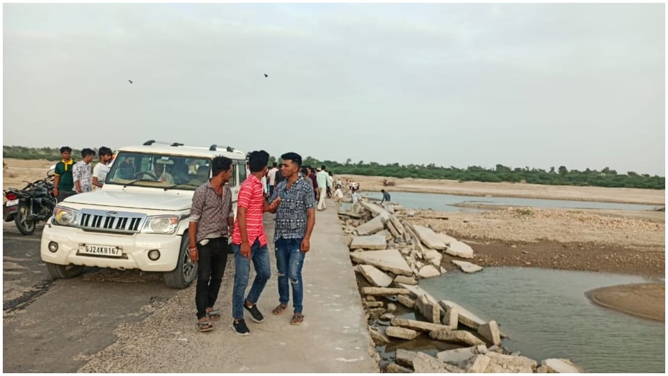 3 cousins who took bath in Luni river in Balotra died due to drowning bodies found after two and half hour