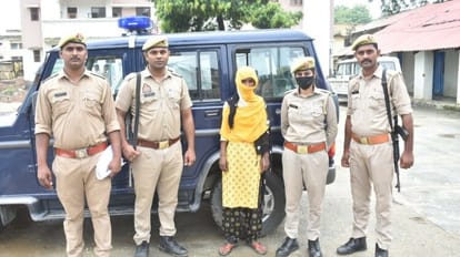 Police arrested wife in husband murder case in badaun