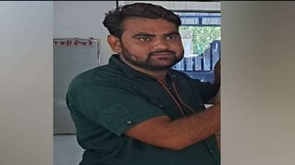 Firozabad News: अनियंत्रित होकर नहर में गिरी स्कॉर्पियो, डूबने लगे दो लोग; एक बाहर निकल पाया जबकि दूसरा लापता young man drowned after Scorpio fell into canal In Firozabad police engaged in search