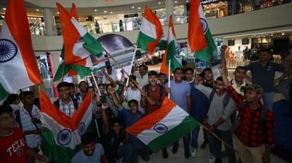 City of temples jammu immersed in celebration of successful Chandrayaan-3 mission