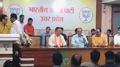 Ghosi By Election Former samajwadi party MLA Umesh chand Pandey joins BJP