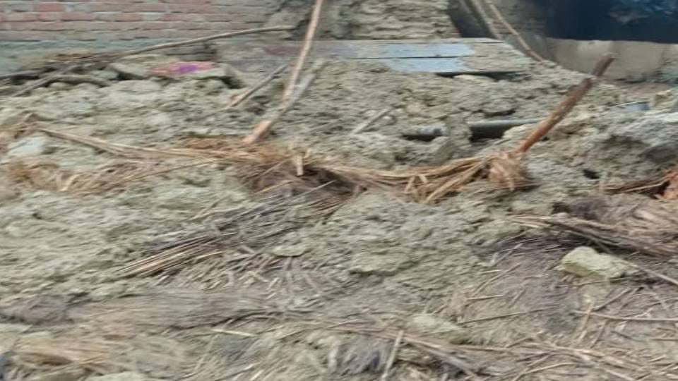 wall of collapsed In Etah teenager died after being buried under debris while old man was seriously injured