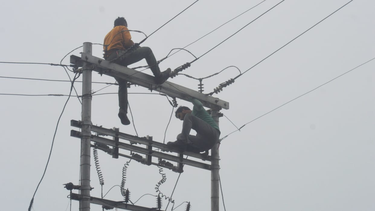 Power Crisis in Four Districts of Himachal Pradesh 2897 transformers have been disrupted