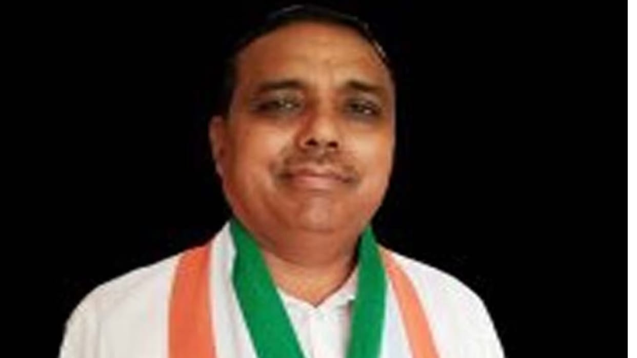MP Politics: Dabra MLA's alleged video viral, seen in objectionable condition with youth
