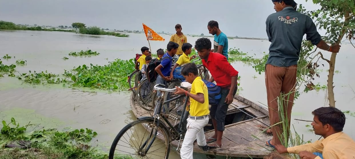 Furious form of flood in Kannauj, The water level of the Ganges increased, the flow of Kali river is fast