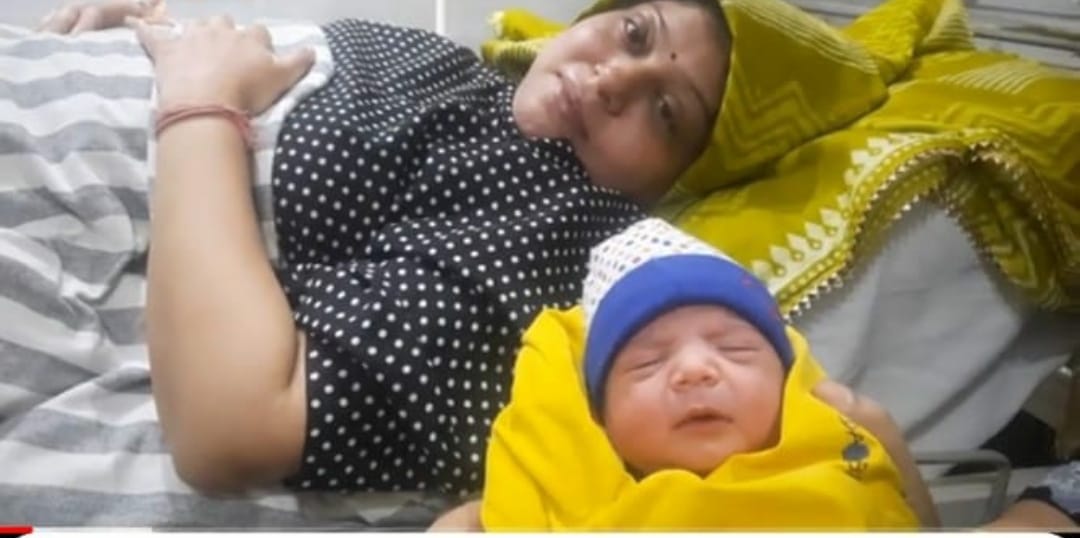 Meerut couple named newborn son Vikram As soon as Chandrayaan-3 successfully landing