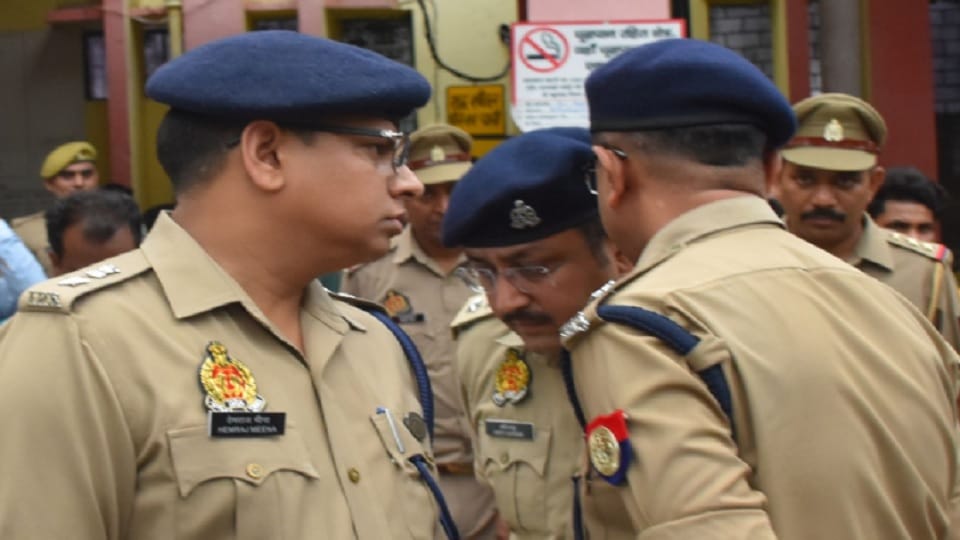 Moradabad: Police hesitated take action against block pramukh husband Prabhakar, direct fight with Anuj