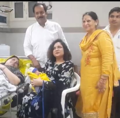 Meerut couple named newborn son Vikram As soon as Chandrayaan-3 successfully landing