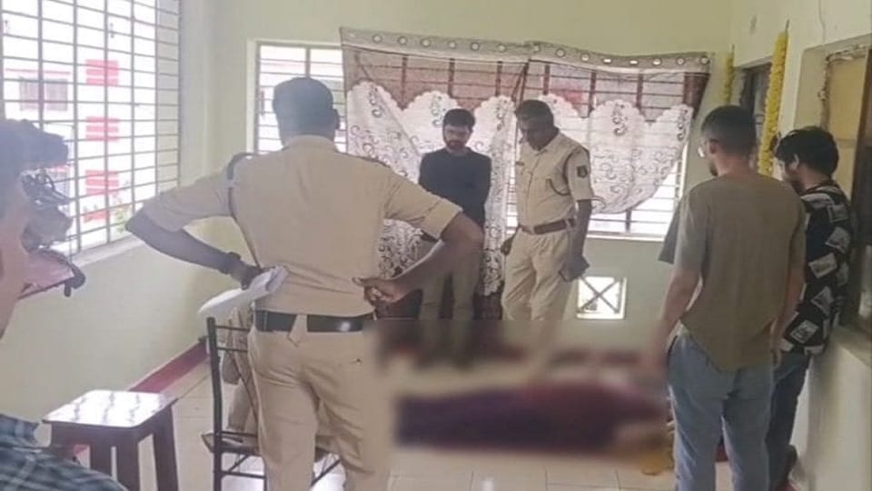 Woman commits suicide in Janjgir Chapa