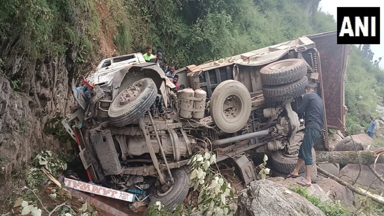 Many dead after dumper skids off road and falls into a gorge in Dudu of Udhampur Jammu and Kashmir