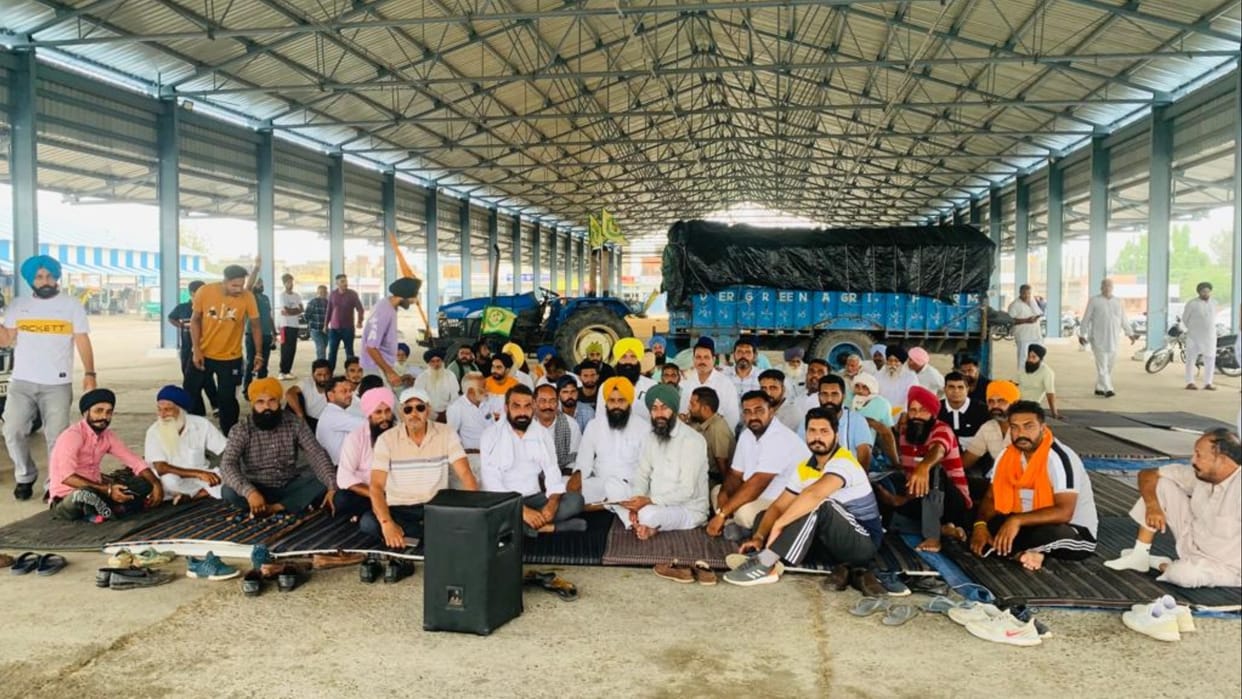 Farmers strike begins till demands are not met, decision after meeting