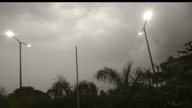 CG Weather Update: छत्तीसगढ़ में बदला मौसम का मिजाज, देर शाम होगी बारिश, जानें अन्य जिलों का हाल