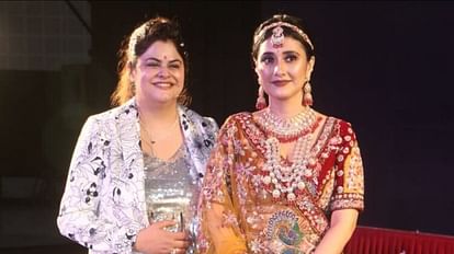 Indore: बॉलीवुड एक्ट्रेस रागिनी खन्ना ने शेयर किए ब्यूटी सीक्रेट्स, दिव्या शर्मा ने किया ऑन स्टेज लाइव मेकअप Bollywood actress Ragini Khanna shared beauty secrets