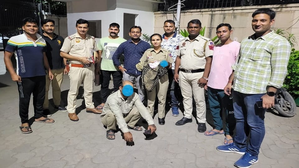 Couple steals one-year-old child in Delhi to satisfy daughter stubbornness