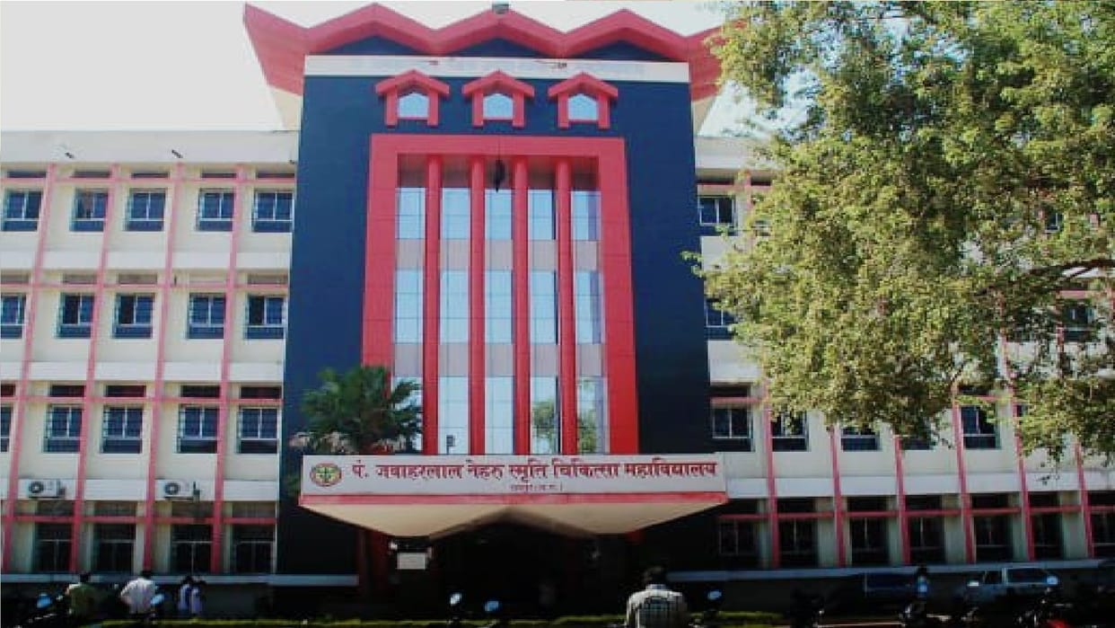 7-storey building to be built in Mekahara: 700-bed hi-tech hospital in raipur CG
