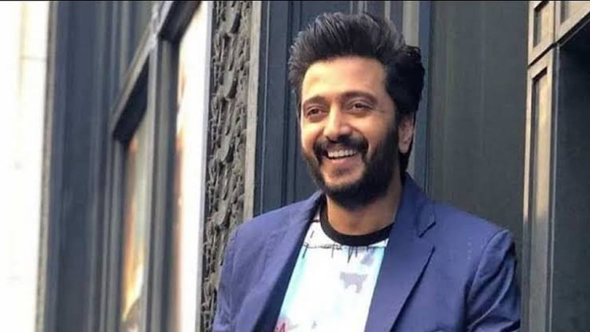 Riteish Deshmukh Interview ved is going to release on tv in hindi and upcoming comedy movie with indra kumar